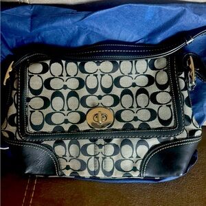 Coach used in great condition